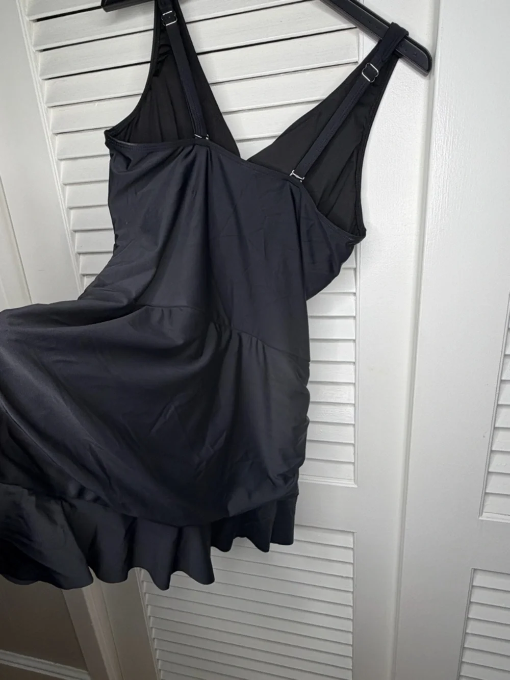 Younique Black Ruched V-Neck Mini Dress with Ruffle Hem - Picture 5 of 9